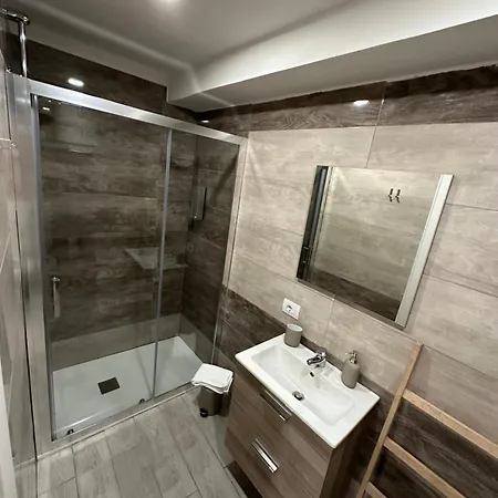 Casa de Férias Carlotta's 18 *